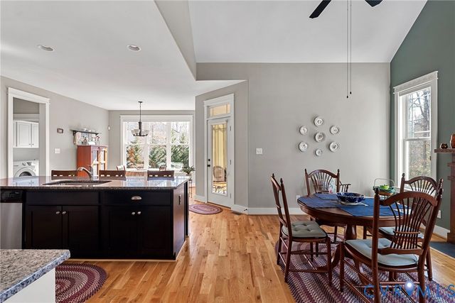 11630 Barrows Ridge Ln, Chesterfield, VA 23838