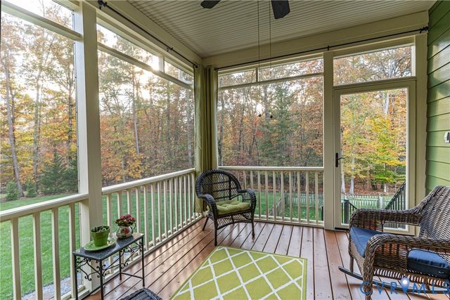 11630 Barrows Ridge Ln, Chesterfield, VA 23838