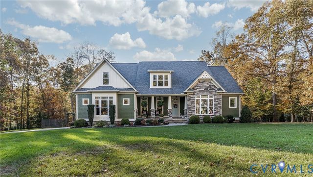 11630 Barrows Ridge Ln, Chesterfield, VA 23838