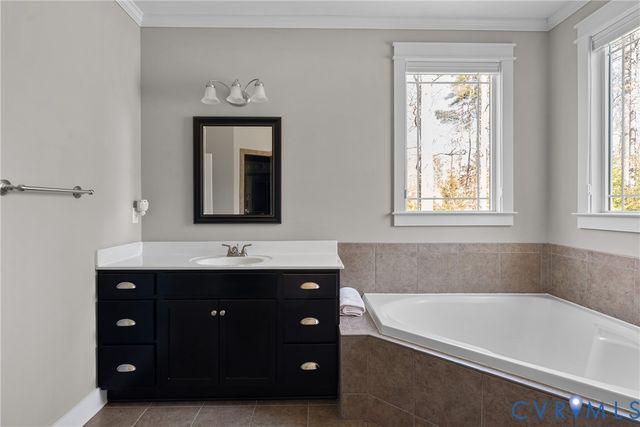 11630 Barrows Ridge Ln, Chesterfield, VA 23838