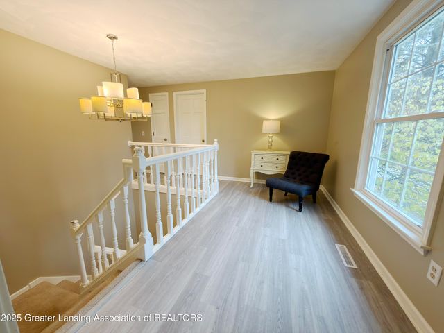 1572 Wenonah Drive, Okemos, MI 48864