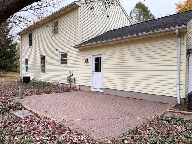 1572 Wenonah Drive, Okemos, MI 48864