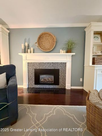 1572 Wenonah Drive, Okemos, MI 48864