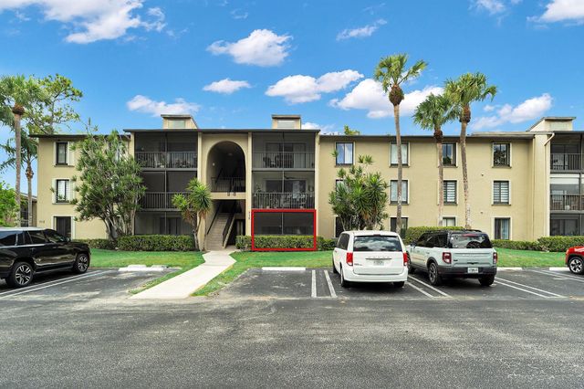 712 Sunny Pine Way D1, Greenacres, FL 33415