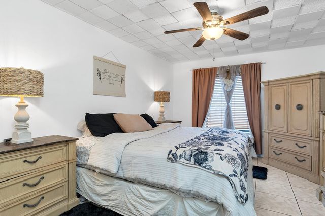 712 Sunny Pine Way D1, Greenacres, FL 33415