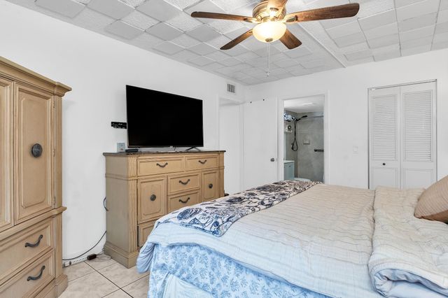 712 Sunny Pine Way D1, Greenacres, FL 33415