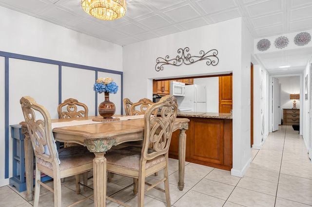 712 Sunny Pine Way D1, Greenacres, FL 33415