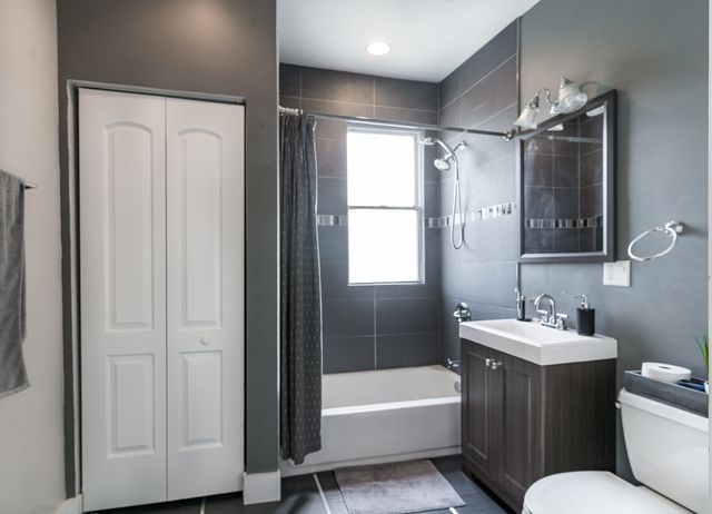 2310 N Kenneth Avenue 3, Chicago, IL 60639