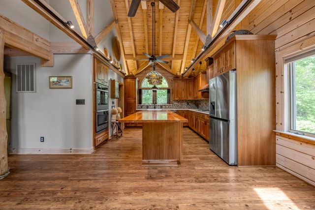 4156 Kentucky River Parkway, Lexington, KY 40515