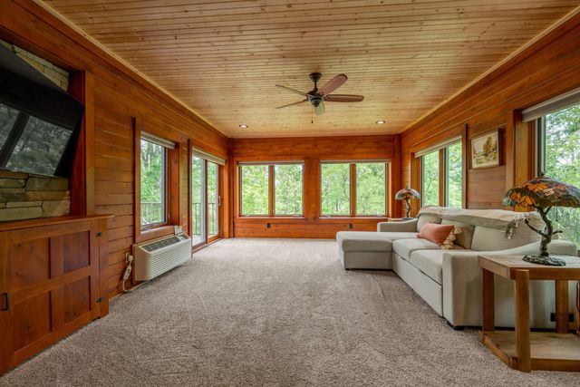 4156 Kentucky River Parkway, Lexington, KY 40515