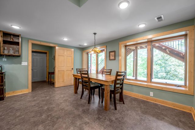 4156 Kentucky River Parkway, Lexington, KY 40515