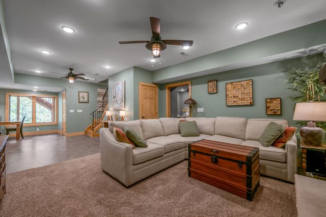 4156 Kentucky River Parkway, Lexington, KY 40515