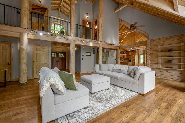 4156 Kentucky River Parkway, Lexington, KY 40515