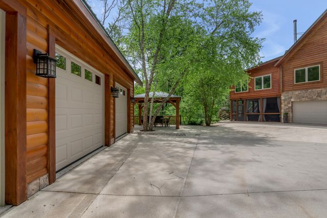 4156 Kentucky River Parkway, Lexington, KY 40515
