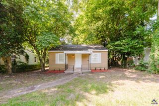 1311 Alma Avenue, Warner Robins, GA 31088