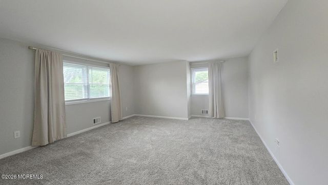 1032 Valley Stream Road, Toms River, NJ 08753