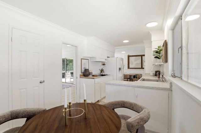 19660 Vicksburg Drive, Cupertino, CA 95014