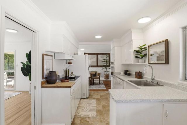 19660 Vicksburg Drive, Cupertino, CA 95014