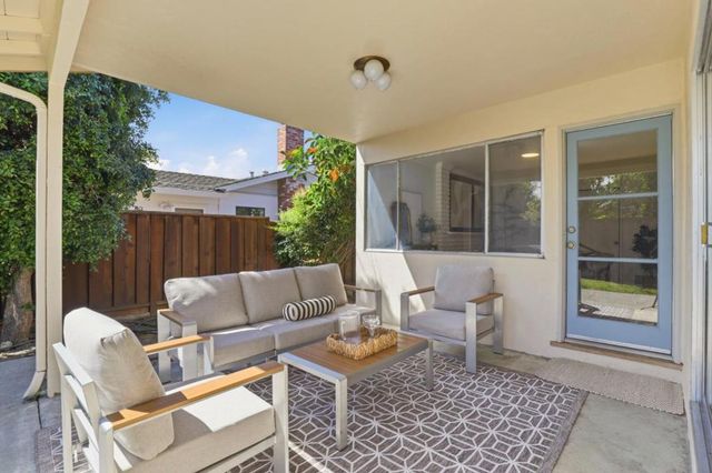 19660 Vicksburg Drive, Cupertino, CA 95014