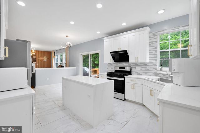 44326 MISTY CREEK PL, Ashburn, VA 20147