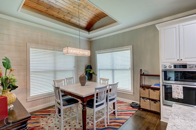 7453 Shirley Francis Road, Shreveport, LA 71129
