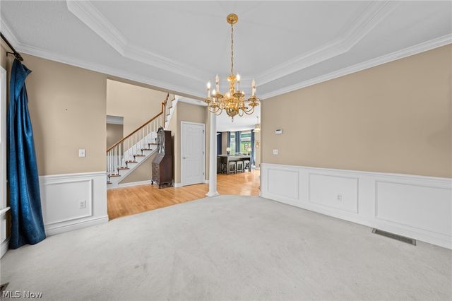 6576 Glen Coe Drive, Brecksville, OH 44141