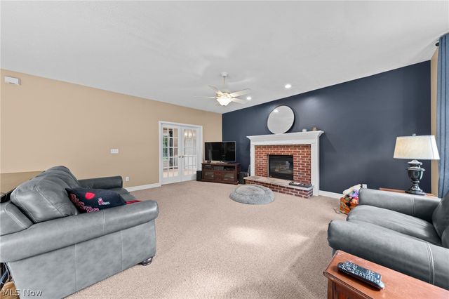 6576 Glen Coe Drive, Brecksville, OH 44141