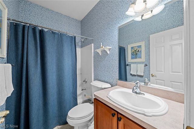 6576 Glen Coe Drive, Brecksville, OH 44141