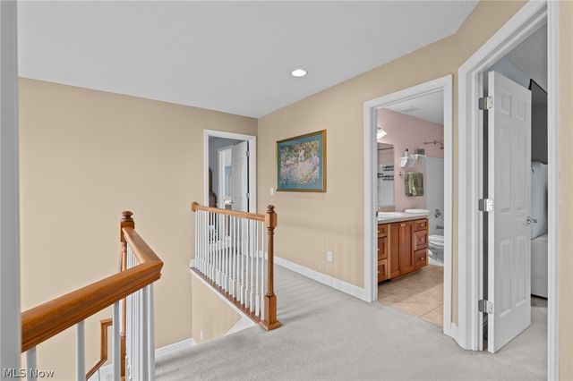 6576 Glen Coe Drive, Brecksville, OH 44141