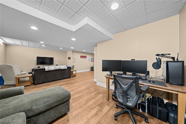 6576 Glen Coe Drive, Brecksville, OH 44141