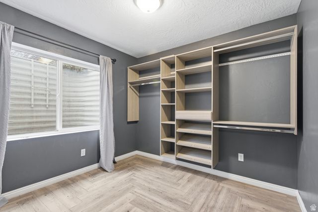 263 E SUNSHINE DR, Saratoga Springs, UT 84043