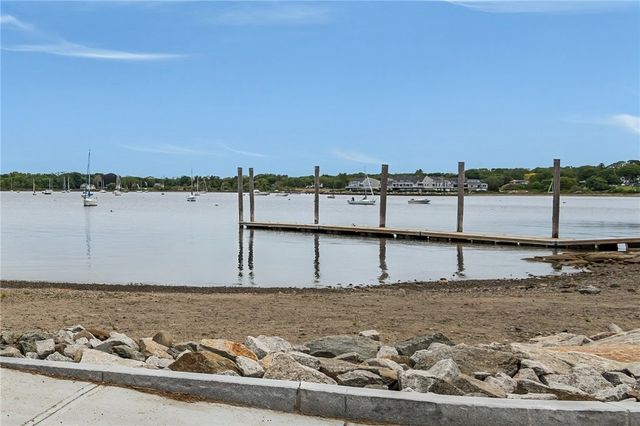 484 Thames Street, Bristol, RI 02809