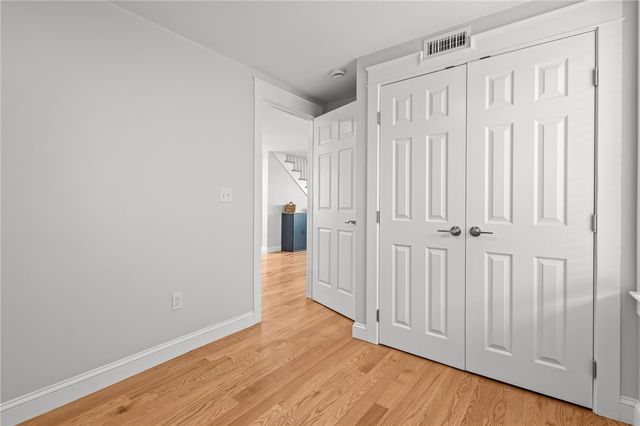 484 Thames Street, Bristol, RI 02809
