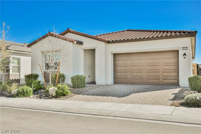 9016 Skye Treeline Street, Las Vegas, NV 89166