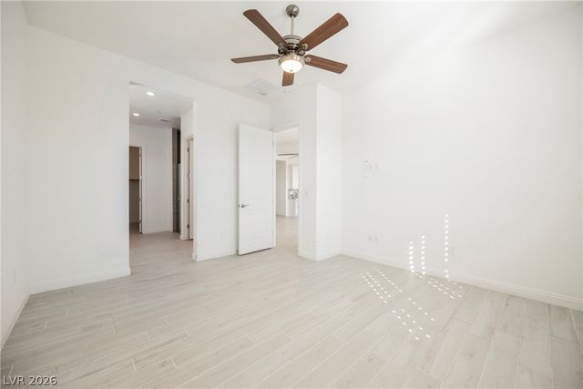 9016 Skye Treeline Street, Las Vegas, NV 89166