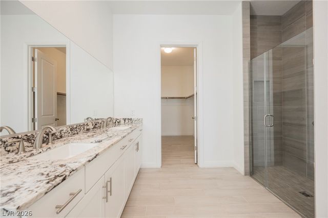 9016 Skye Treeline Street, Las Vegas, NV 89166
