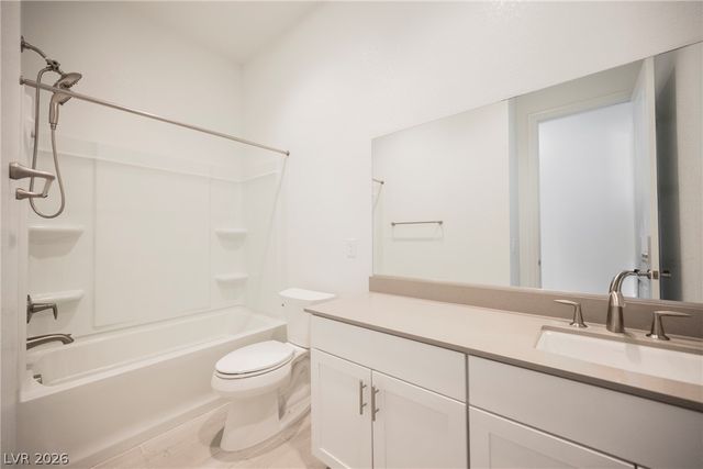 9016 Skye Treeline Street, Las Vegas, NV 89166