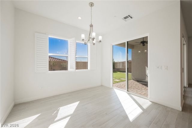 9016 Skye Treeline Street, Las Vegas, NV 89166