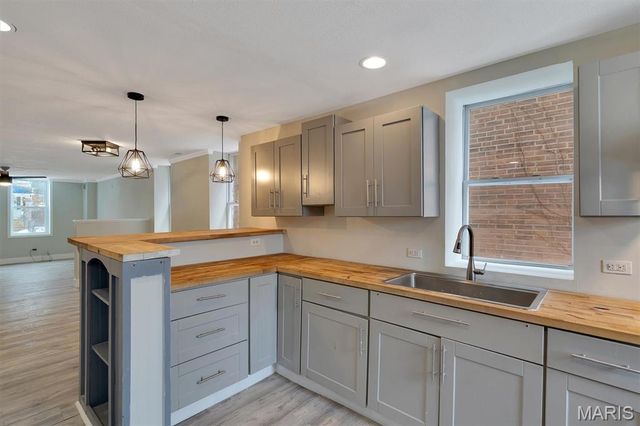 3517 Pennsylvania Avenue, St Louis, MO 63118