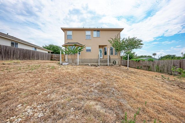 903 Estate DR, Hutto, TX 78634