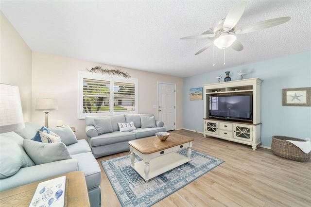 1415 JUAREZ PLACE, Lady Lake, FL 32159