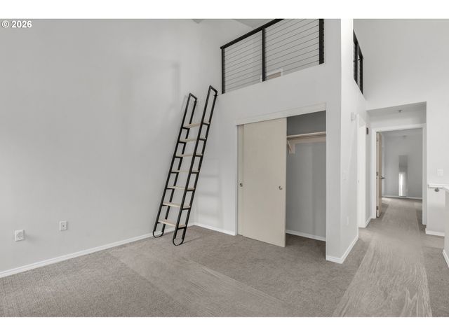 1128 Ne SCHUYLER St 106, Portland, OR 97212