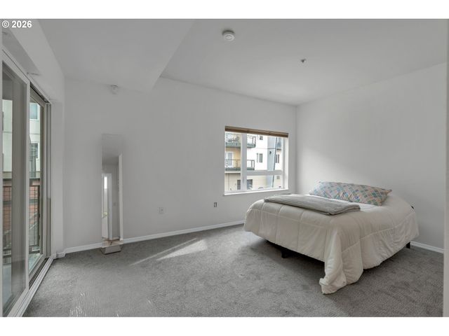 1128 Ne SCHUYLER St 106, Portland, OR 97212