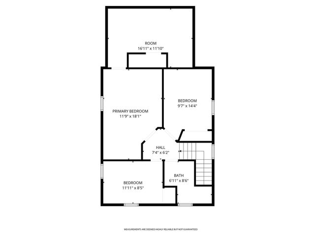 9 E Beech Street, Three Oaks, MI 49128