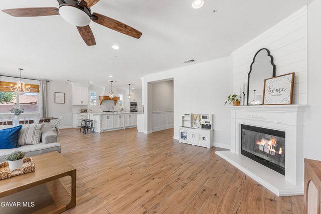 3035 W Avenue M5, Lancaster, CA 93536