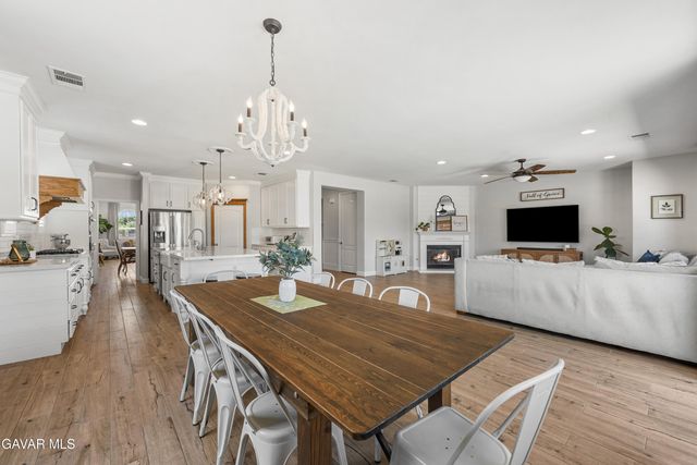 3035 W Avenue M5, Lancaster, CA 93536