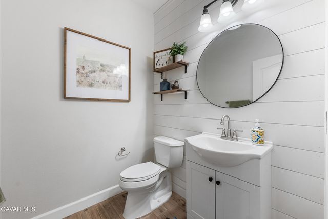 3035 W Avenue M5, Lancaster, CA 93536