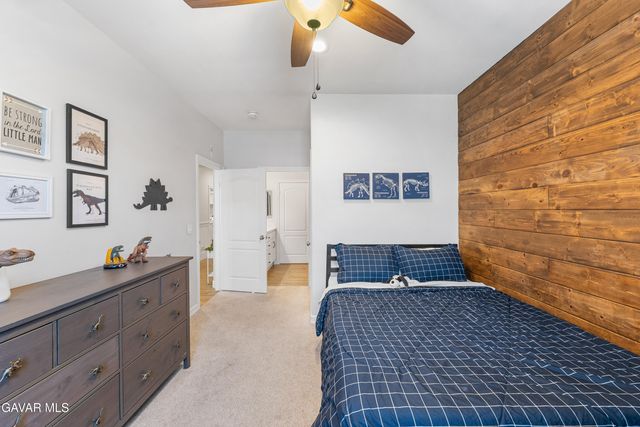 3035 W Avenue M5, Lancaster, CA 93536