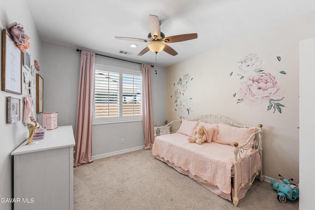3035 W Avenue M5, Lancaster, CA 93536
