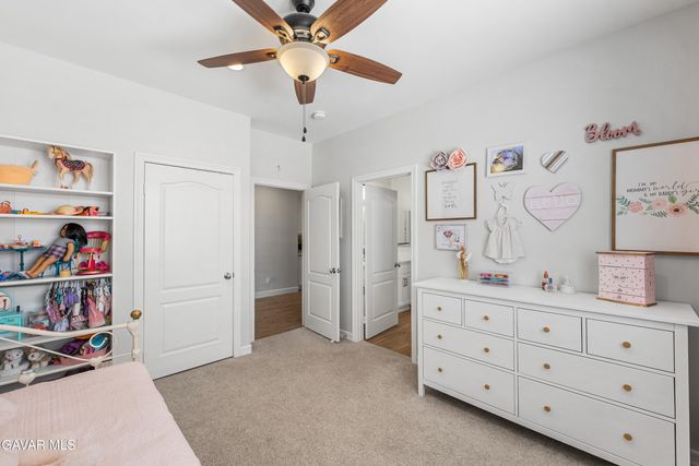 3035 W Avenue M5, Lancaster, CA 93536